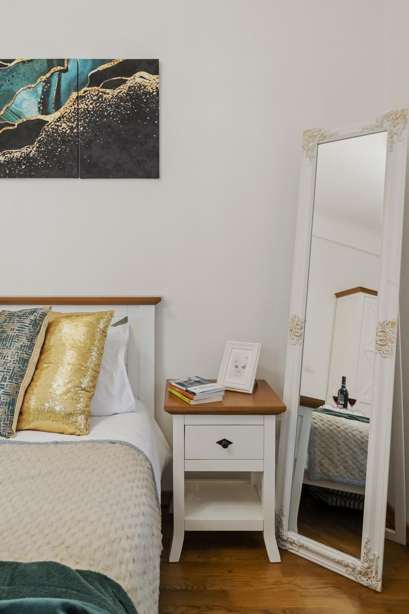Sweet Luxury Three Rooms Apartment City Center Universitate Bucarest Extérieur photo