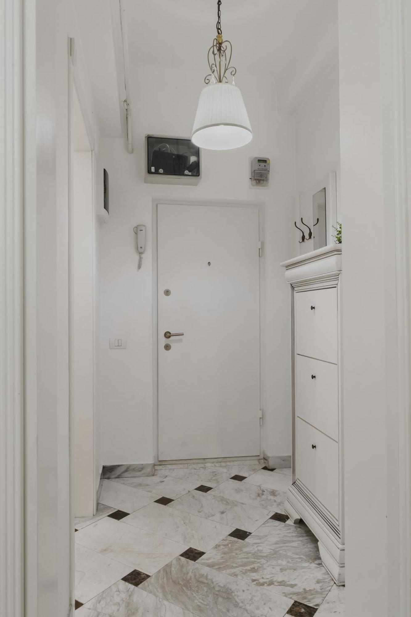 Sweet Luxury Three Rooms Apartment City Center Universitate Bucarest Extérieur photo